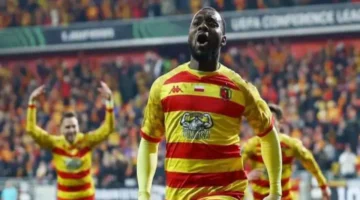 الأهلي يتقدم في مفاوضات ضم هداف دوري المؤتمر الأوروبي ويكشف التفاصيل الجوهرية 1